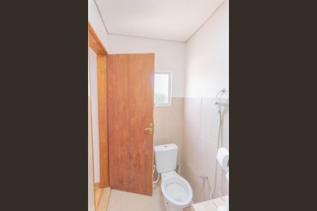 Casa à venda com 600m², 3 quartos e 8 vagasCasa 2-Banheiro da Suíte