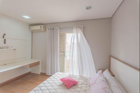 Casa à venda com 600m², 3 quartos e 8 vagasQuarto 2