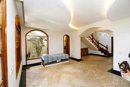 Casa à venda com 4 quartos, 294m² em Jardim America, Belo Horizonte