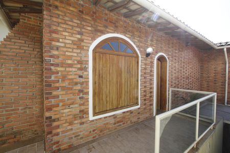 Casa à venda com 294m², 4 quartos e 4 vagasÁrea externa