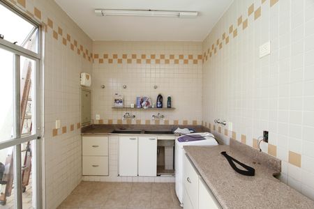 Área de Serviço de casa à venda com 4 quartos, 294m² em Jardim America, Belo Horizonte