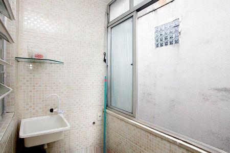 Apartamento à venda com 60m², 2 quartos e sem vagaCozinha + Área de Serviço