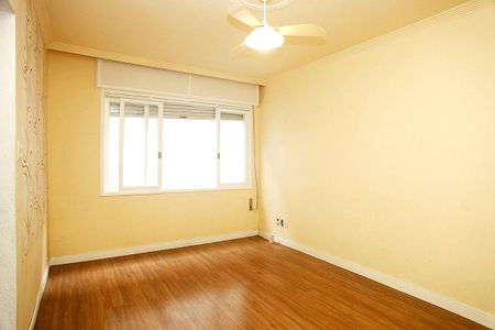 Sala de apartamento à venda com 2 quartos, 60m² em Menino Deus, Porto Alegre