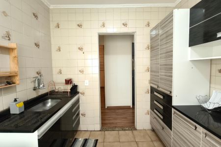 Apartamento para alugar com 80m², 2 quartos e 1 vagaCozinha