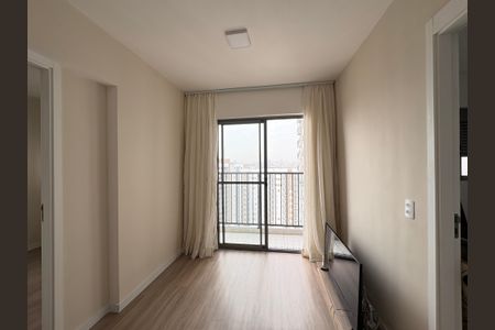 Apartamento à venda com 41m², 2 quartos e sem vaga Apartamento à venda com 41m², 2 quartos e sem vagaSala