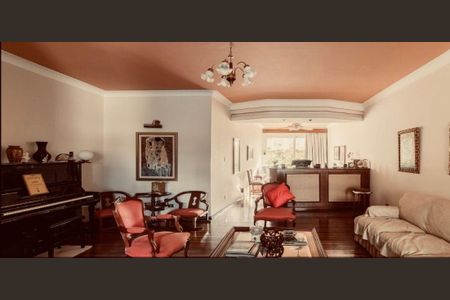 Apartamento à venda com 3 quartos, 244m² em Santa Cecilia, São Paulo