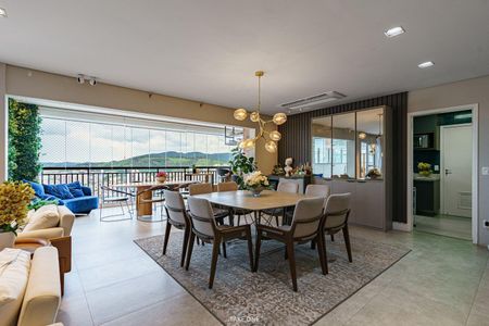 Apartamento à venda com 4 quartos, 287m² em Anhangabaú, Jundiaí
