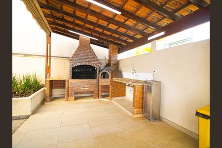 Apartamento para alugar com 58m², 2 quartos e 2 vagasÁrea comum - Churrasqueira