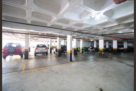 Apartamento para alugar com 58m², 2 quartos e 2 vagasÁrea comum - Estacionamento