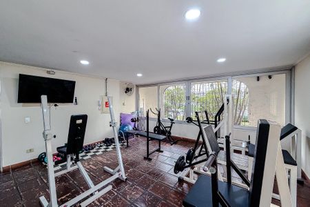 Apartamento para alugar com 64m², 2 quartos e 1 vaga Apartamento para alugar com 64m², 2 quartos e 1 vagaÁrea comum - Academia