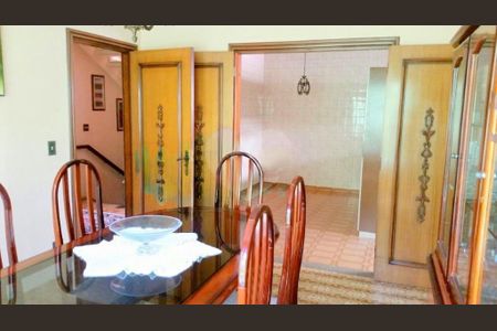 Casa à venda com 4 quartos, 493m² em Vila Gomes Cardim, São Paulo