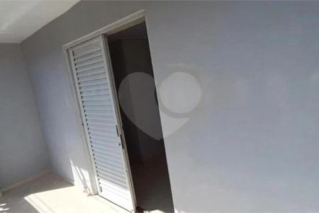 Casa à venda com 6 quartos, 194m² em Jardim Adutora, São Paulo