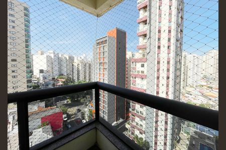 Apartamento à venda com 136m², 3 quartos e 2 vagas Apartamento à venda com 136m², 3 quartos e 2 vagasVaranda da suíte