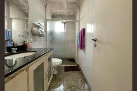 Apartamento à venda com 136m², 3 quartos e 2 vagas Apartamento à venda com 136m², 3 quartos e 2 vagasBanheiro