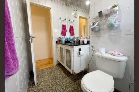 Apartamento à venda com 136m², 3 quartos e 2 vagas Apartamento à venda com 136m², 3 quartos e 2 vagasBanheiro