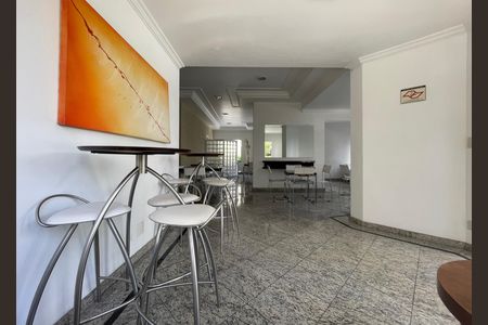 Apartamento à venda com 136m², 3 quartos e 2 vagas Apartamento à venda com 136m², 3 quartos e 2 vagasSalão de Festas
