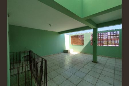 Casa para alugar com 160m², 2 quartos e 1 vaga Casa para alugar com 160m², 2 quartos e 1 vagaÁrea de Serviço