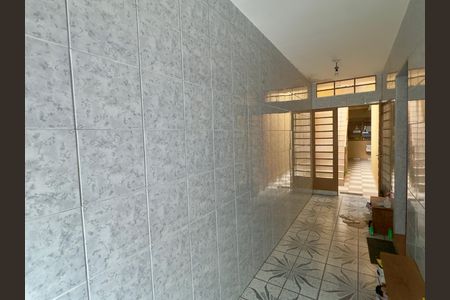 Casa à venda com 133m², 3 quartos e 2 vagas Casa à venda com 133m², 3 quartos e 2 vagasHall de entrada