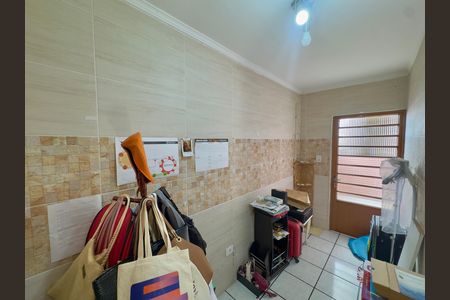 Casa à venda com 133m², 3 quartos e 2 vagas Casa à venda com 133m², 3 quartos e 2 vagasCloset do quarto 2