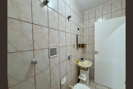 Casa à venda com 133m², 3 quartos e 2 vagas Casa à venda com 133m², 3 quartos e 2 vagasBanheiro 2
