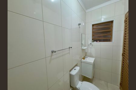 Casa à venda com 133m², 3 quartos e 2 vagas Casa à venda com 133m², 3 quartos e 2 vagasBanheiro 3