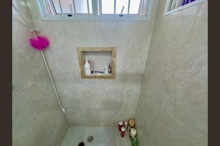 Casa à venda com 133m², 3 quartos e 2 vagas Casa à venda com 133m², 3 quartos e 2 vagasBanheiro 1