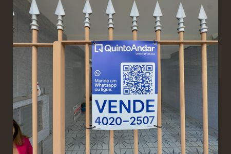 Casa à venda com 133m², 3 quartos e 2 vagas Casa à venda com 133m², 3 quartos e 2 vagasPlaca aproximada