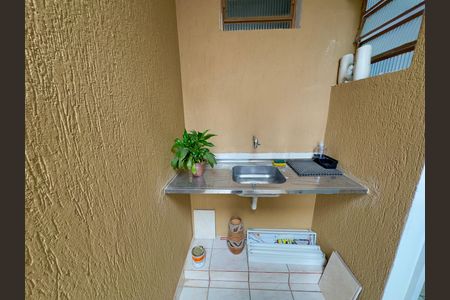 Casa à venda com 133m², 3 quartos e 2 vagas Casa à venda com 133m², 3 quartos e 2 vagasÁrea externa