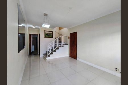Casa à venda com 3 quartos, 150m² em Jardim Pinheiros, São Paulo