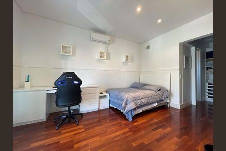 Casa de Condomínio à venda com 4 quartos, 482m² em Alphaville, Santana de Parnaíba