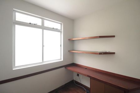 Apartamento para alugar com 100m², 3 quartos e 1 vagaQuarto 2