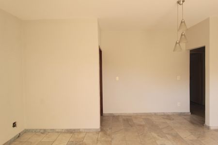 Apartamento para alugar com 100m², 3 quartos e 1 vagaSala