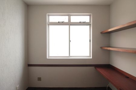 Apartamento para alugar com 100m², 3 quartos e 1 vagaQuarto 2