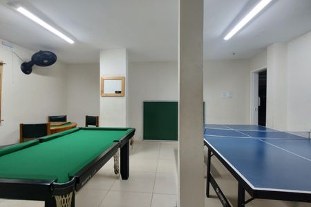 Apartamento à venda com 56m², 2 quartos e 1 vagaSalão de jogos