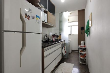 Apartamento à venda com 56m², 2 quartos e 1 vagaCozinha - Armários