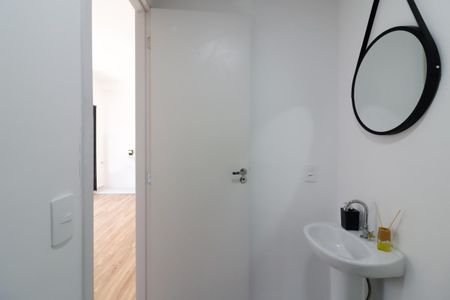 Apartamento para alugar com 54m², 2 quartos e sem vagaBanheiro