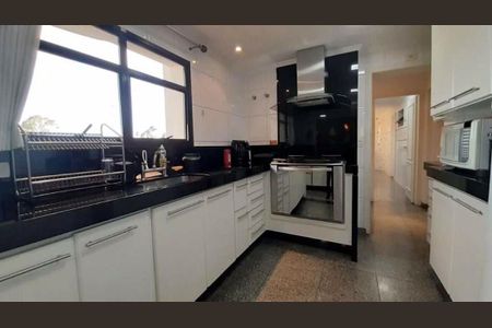 Apartamento à venda com 379m², 4 quartos e 4 vagas