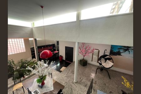 Casa à venda com 4 quartos, 540m² em Buritis, Belo Horizonte