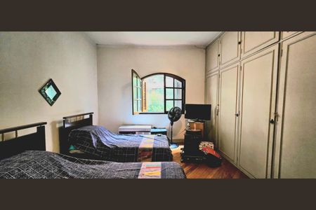 Casa à venda com 3 quartos, 250m² em Pacaembu, São Paulo