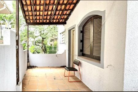 Casa à venda com 250m², 3 quartos e 3 vagas