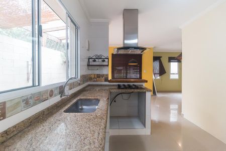 Casa de condomínio para alugar com 100m², 3 quartos e 2 vagasCozinha