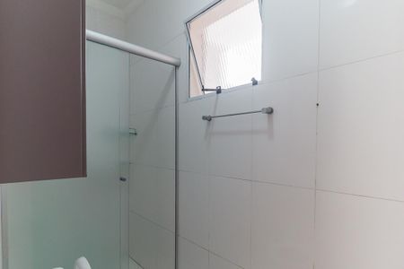 Casa de condomínio para alugar com 100m², 3 quartos e 2 vagasBanheiro