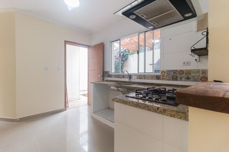 Casa de condomínio para alugar com 100m², 3 quartos e 2 vagasCozinha