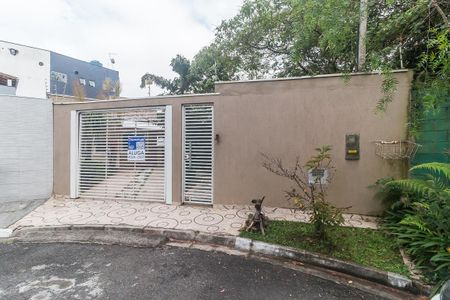 Casa de condomínio para alugar com 100m², 3 quartos e 2 vagasFachada