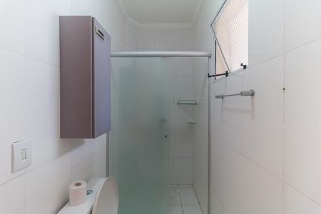 Casa de condomínio para alugar com 100m², 3 quartos e 2 vagasBanheiro