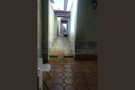 Casa à venda com 4 quartos, 180m² em Jardim Bonito, São Paulo