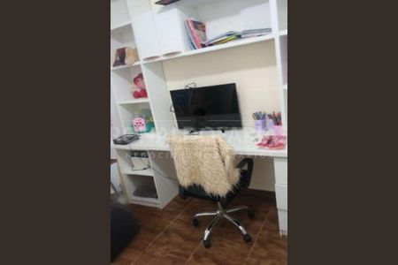 Casa à venda com 180m², 4 quartos e 4 vagas