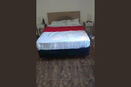 Casa à venda com 4 quartos, 180m² em Jardim Bonito, São Paulo