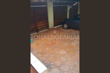 Casa à venda com 180m², 4 quartos e 4 vagas