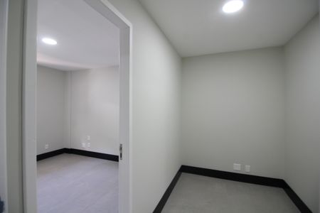 Casa de condomínio à venda com 150m², 4 quartos e 1 vagaQuarto 4 - Closet